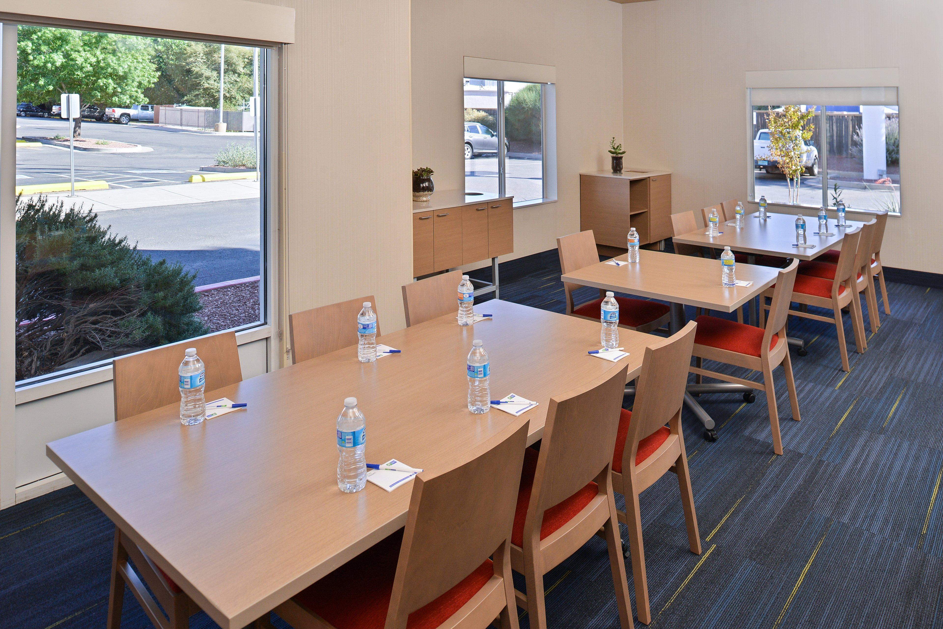 Holiday Inn Express Albuquerque N - Bernalillo By Ihg Εξωτερικό φωτογραφία