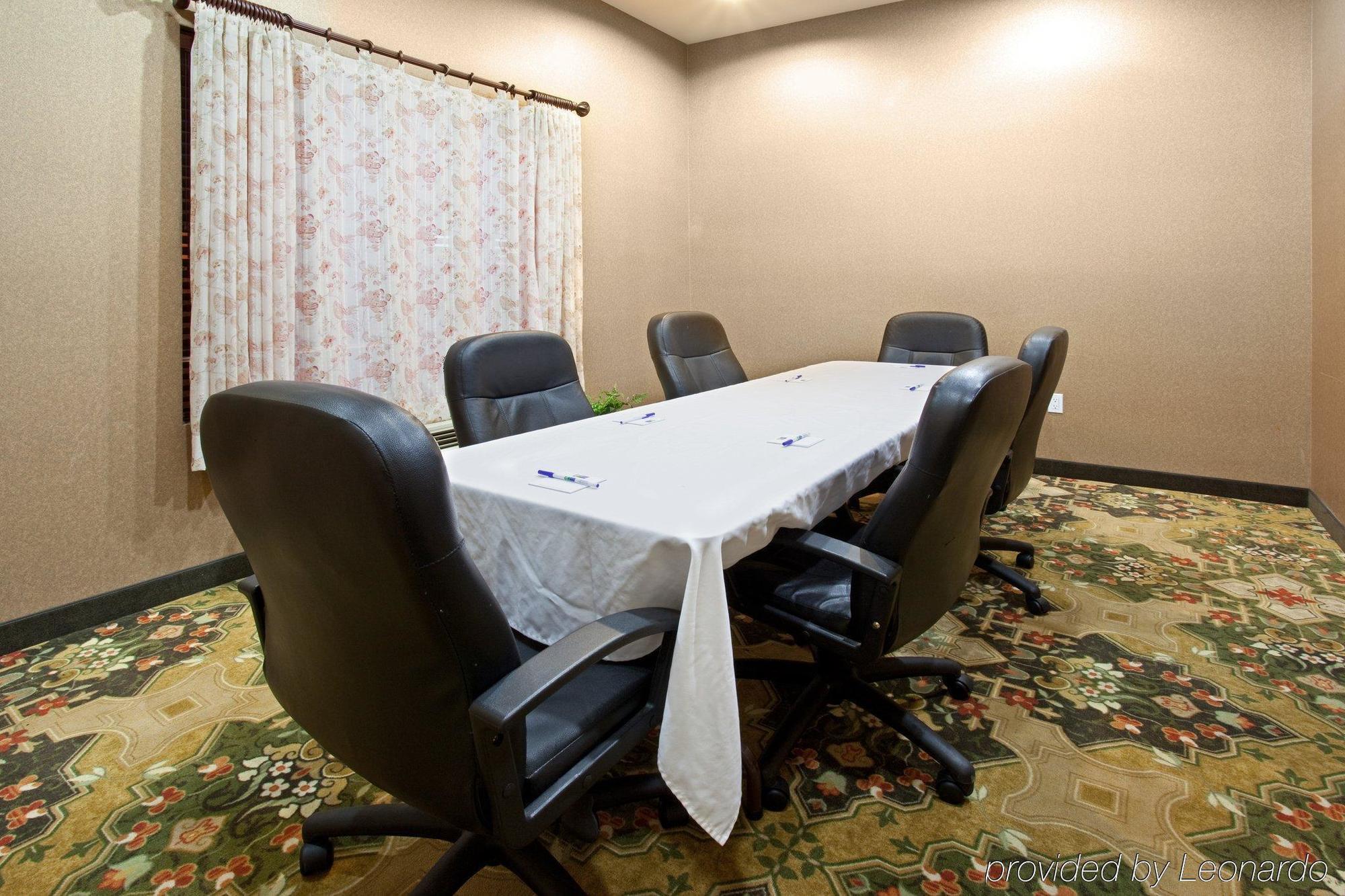 Holiday Inn Express Albuquerque N - Bernalillo By Ihg Ανέσεις φωτογραφία